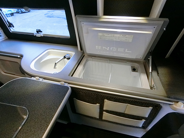 ドルク/ダークライン